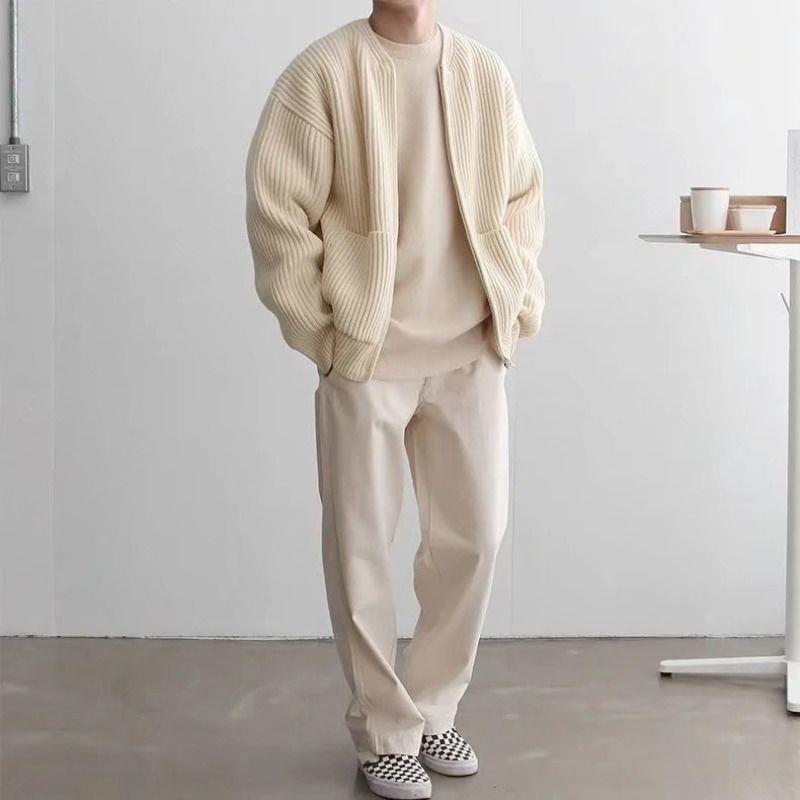 Men Zip Up Knitted Cardigan on model